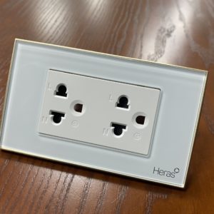 cong-tac-mat-kinh-heras