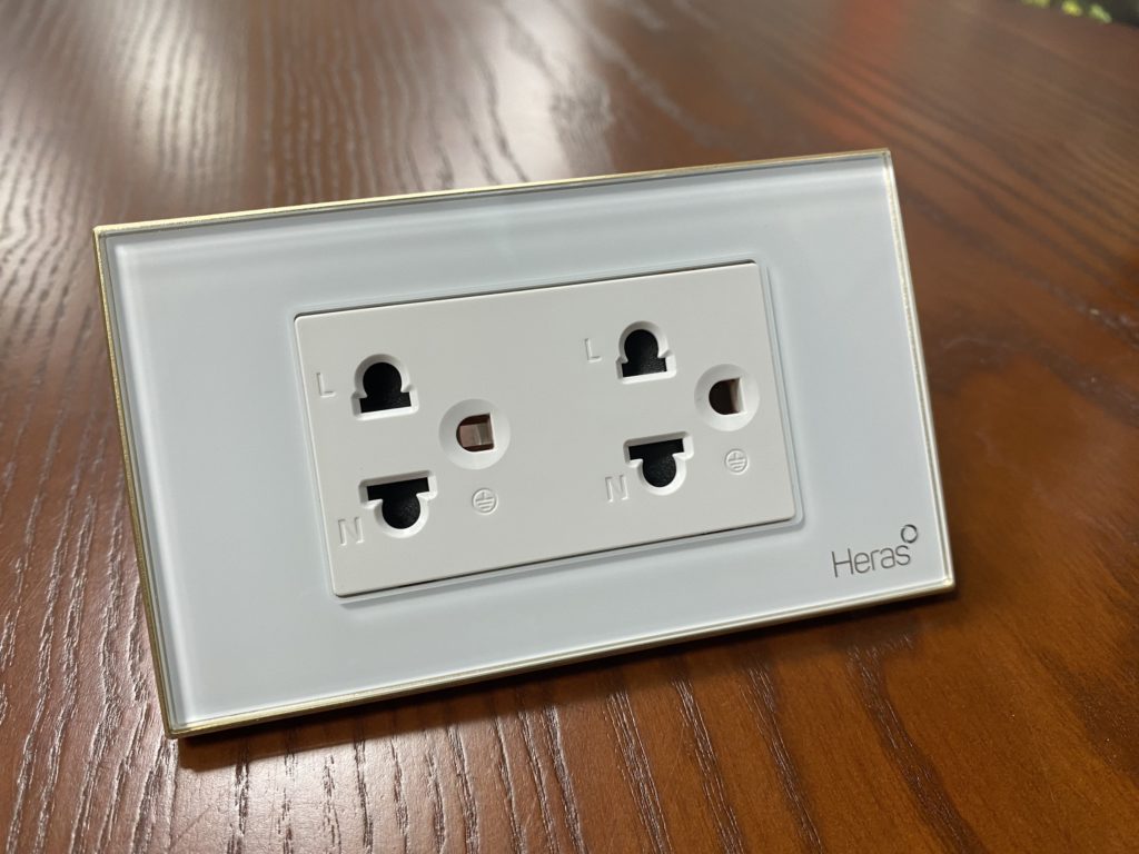 Công tắc mặt kính thường HeraS